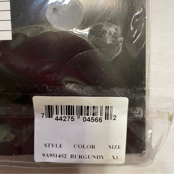 NWT State Of Maine Sleep Wear XL 100% Nylon Burgundy. - Picture 6 of 6